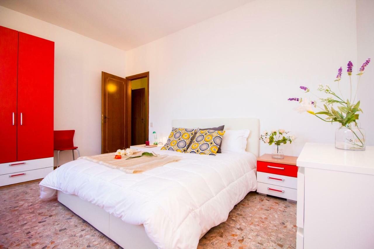 Innpisarentals - Pisa Riverside Apartment מראה חיצוני תמונה